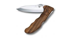Нож складной Victorinox Hunter Pro Wood 125 мм. дерево с чехлом 0.9410.63