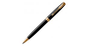 Шариковая ручка 1931497 Parker Essential Sonnet Laque Black GT. Цвет письма-черный, линия письма – средняя,  в подарочной упаковке