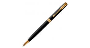 Тонкая шариковая ручка Parker 1931520 Essential Sonnet Matte Black GT. Цвет письма-черный, линия письма – средняя,  в подарочной упаковке